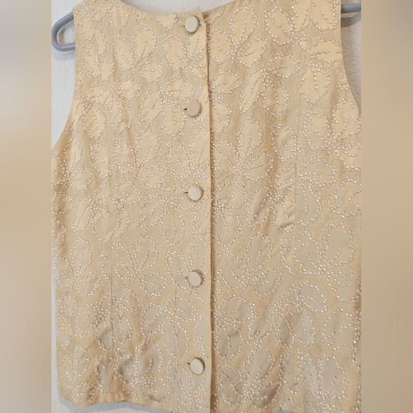 Banana Republic Vintage 90s Gold Beaded Silk Sleeveless Button Back Top Dainty - Picture 6 of 9
